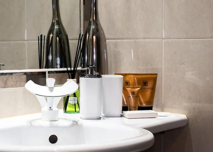 Enjoy In The Center Apartment